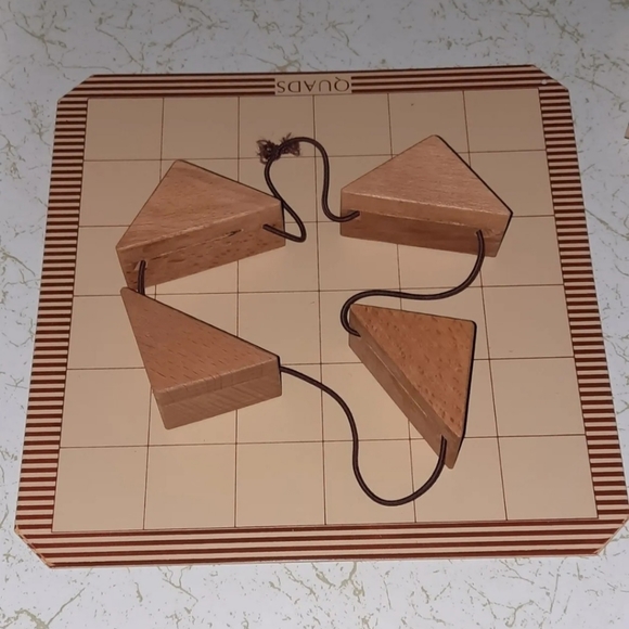 2007 Quads Magnetic Game Replacement Piece - Picture 4 of 7